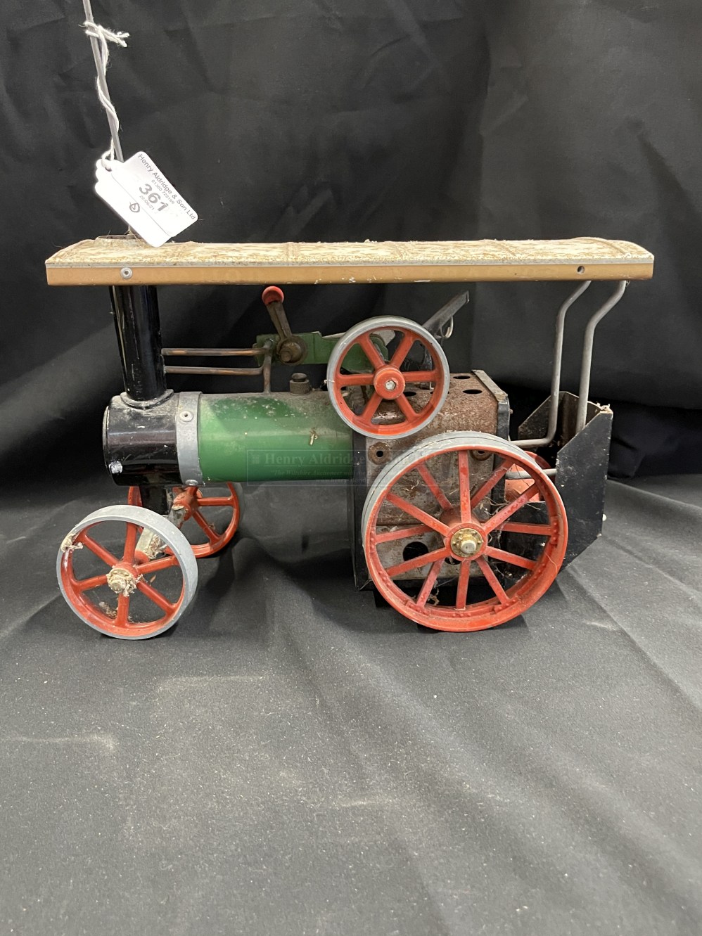 Toys: Late 20th cent. Mamod steam traction engine. Collectors item only.