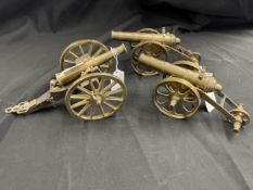 Toys/Desk Furniture: Bassett Lowke brass American 1778 Field Cannon, length 9ins. Plus two brass