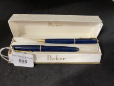 Parker ladies slim fold fountain pen and propelling pencil, contained in original box.