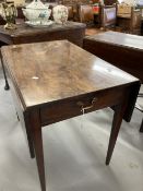 Early 18th cent. Mahogany Pembroke drop leaf table with single partitioned drawer and one dummy