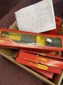 Toys: Model Railways selection of playworn Tri-ang tenders and carriages, 00/40. Metal Diesel Tender