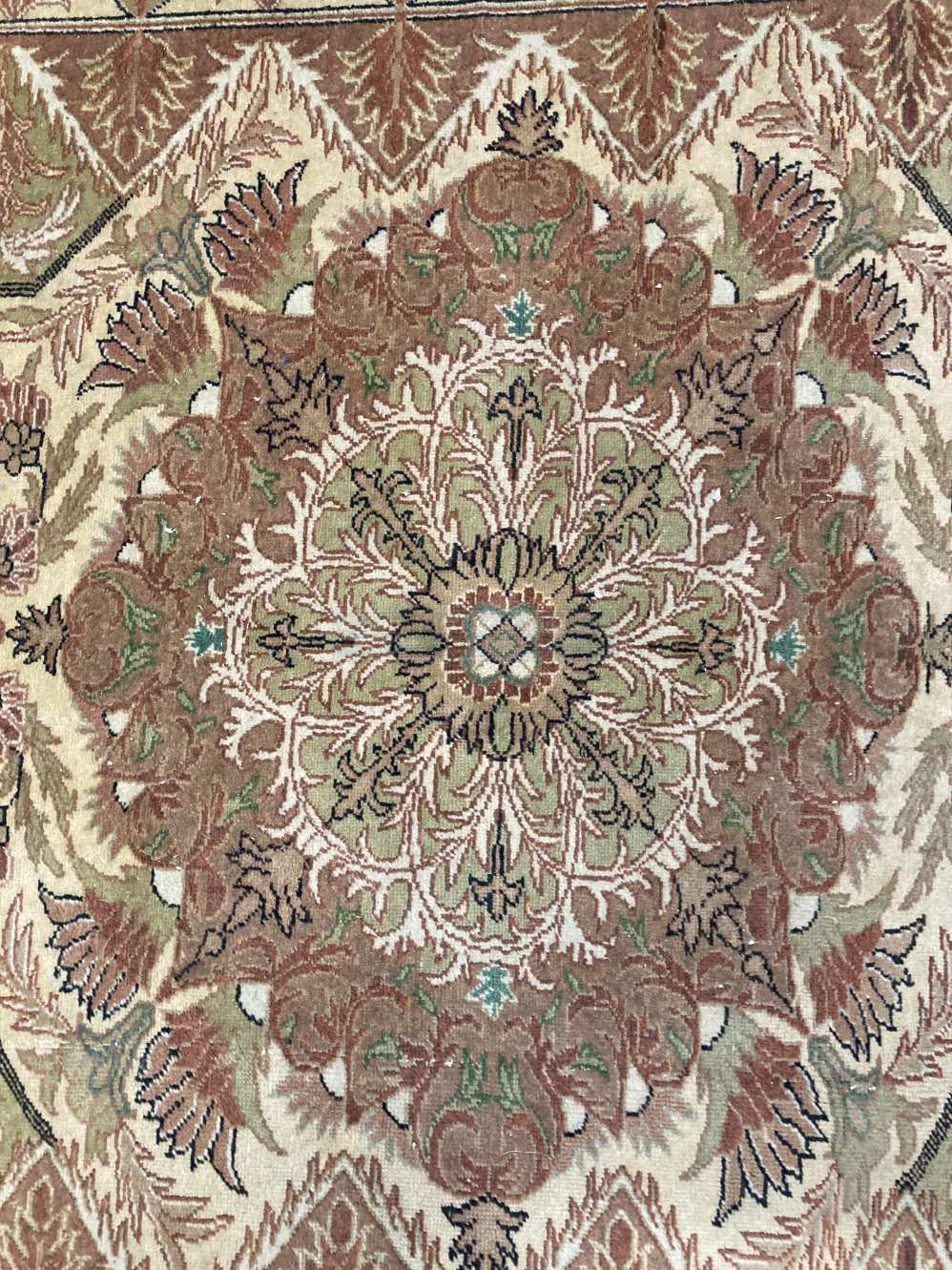 Carpets & Textiles: 20th cent. Beige ground with large central floral gul. Five borders all with - Image 3 of 5