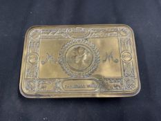 Militaria: WWI Princess Mary brass Christmas box, 1914.