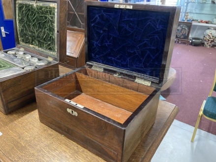 19th cent. Rosewood writing box with base drawer. 12ins. x 7ins. - Image 2 of 3