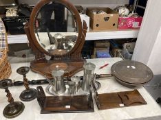 19th cent. Mahogany dressing table mirror plus two sets of Victorian bookends, Dutch post-modern