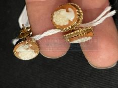 Hallmarked Jewellery: Two pairs of 9ct gold cameo earrings, one pair hallmarked London, and one pair