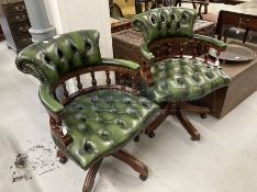 20th cent. Reproduction office swivel chair in green leather button finish with veneered hardwood