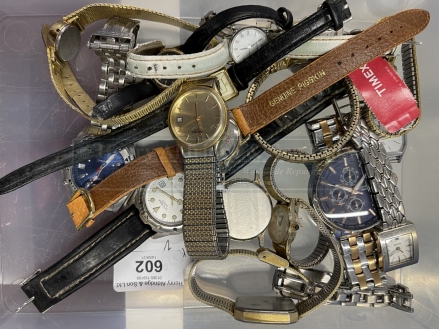 Watches: Collection of ladies and gentlemen's Sekonda. (19)