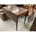 Early 18th cent. Mahogany Pembroke drop leaf table with single partitioned drawer and one dummy