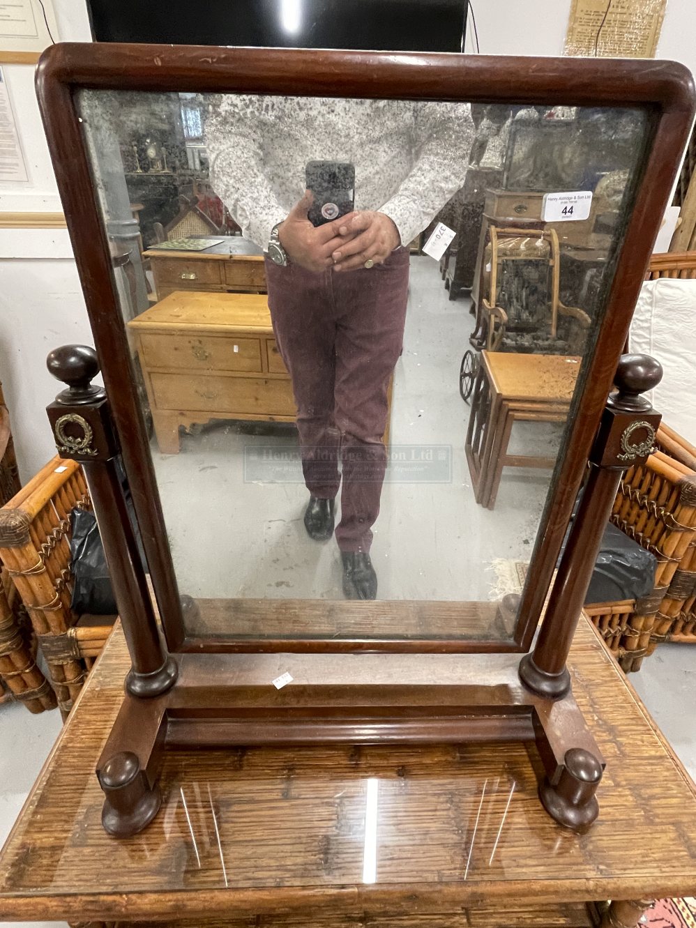 19th cent. Mahogany swing mirror.