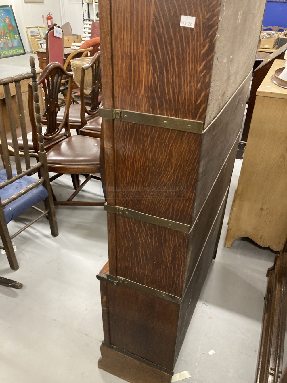 Early 20th cent. Oak Globe-Wernicke glazed sectional bookcase with four opening compartments, the - Image 5 of 5