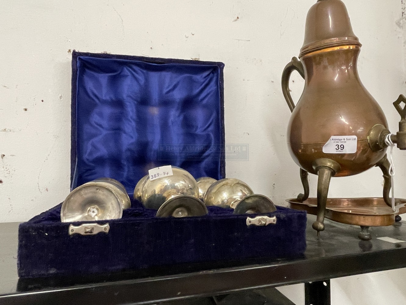 Metal/Platedware: Cased set of six silver plated goblets x 2. Plus 19th cent. Large copper lidded