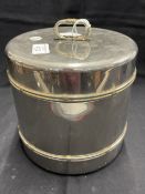 20th cent. c1970s design electroplate and gilt ice bucket, stamped Gucci Italy to base. Minus liner.