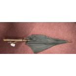 Hallmarked Gold: Silk umbrella with shagreen and gold, handle signed Brigg, London. 18ct. Length