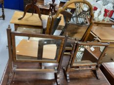 19th cent. Mahogany dressing table mirrors of delicate form (3).