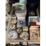 20th cent. Enamel patch/pill boxes Crummley Queen Elizabeth boxed, Derby Donkey, Bristol/Bilston