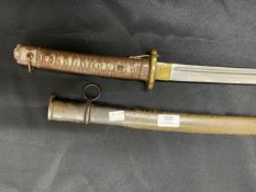 Militaria/Edged Weapons: Japanese military NCO's katana. The blade 20½ins. Total length 36½ins.
