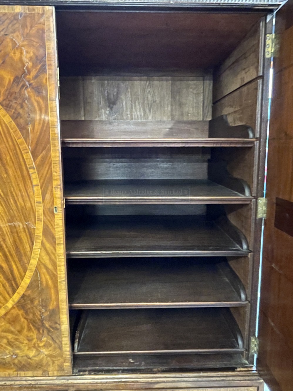 Georgian flame mahogany linen press two opening inlaid doors revealing five slides, two over three - Image 2 of 2