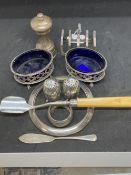Hallmarked Silver: Small items, pepperettes x 2 Sheffield, toast rack London, napkin ring George