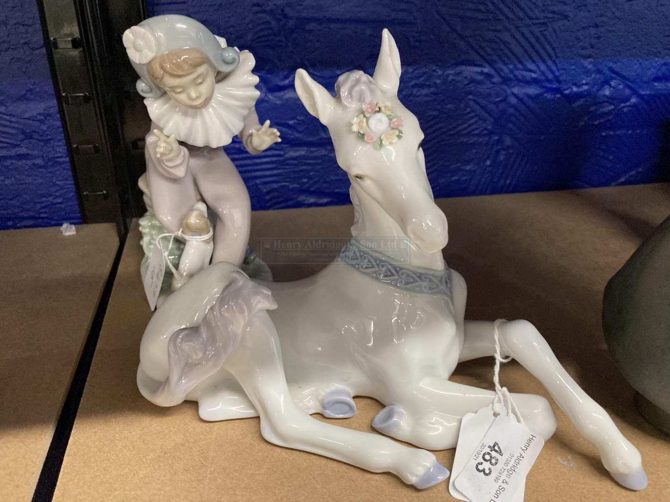 20th cent. Ceramics: Lladro Having a Ball, Clown figure & Lladro Unicorn from Fantasy series A/f. - Image 2 of 3