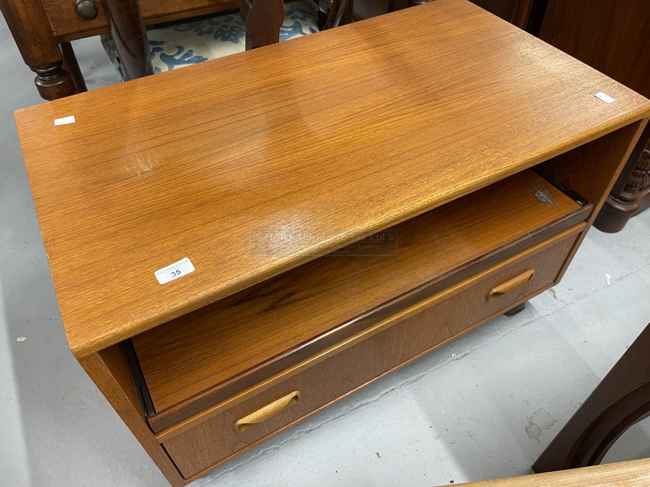 20th cent. 1970s G plan style teak furniture, television and video (satellite box) cabinet with - Image 2 of 2