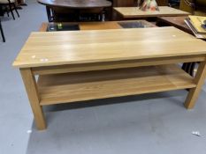 20th cent. Oak coffee table.
