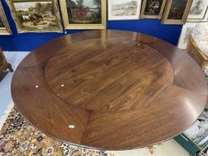 Mid 20th cent. Fine Regency reproduction mahogany Jupp style circular table on four supports, with