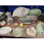 Art Deco: Carltonware, Australian salad and other ware. Approx. 30 items.