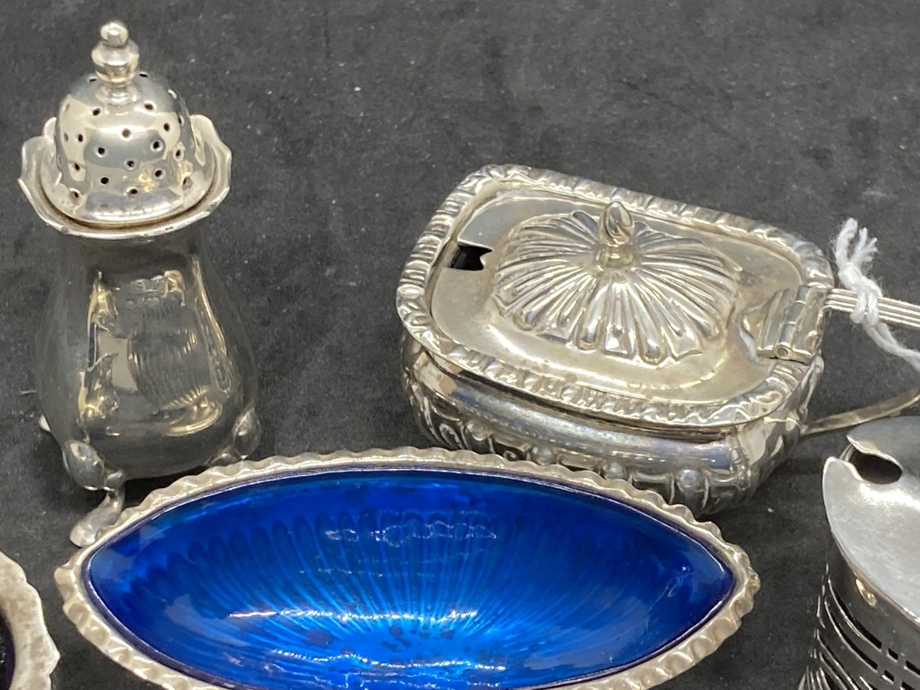 Hallmarked Silver: Six pieces of condiments, three mustard pots, two salts, and one pepper pot, with - Image 2 of 3