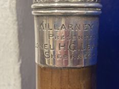 WWI/Militaria: Killarney yew staff presented by Lt. Col. H. G. Leahy to RGA Band 1917. Silver