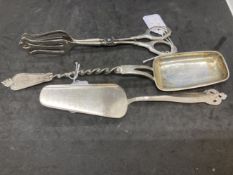 Norwegian Silver: 13¼ pre 1890 mark rectangular serving spoon, length 11ins, silver handled bread