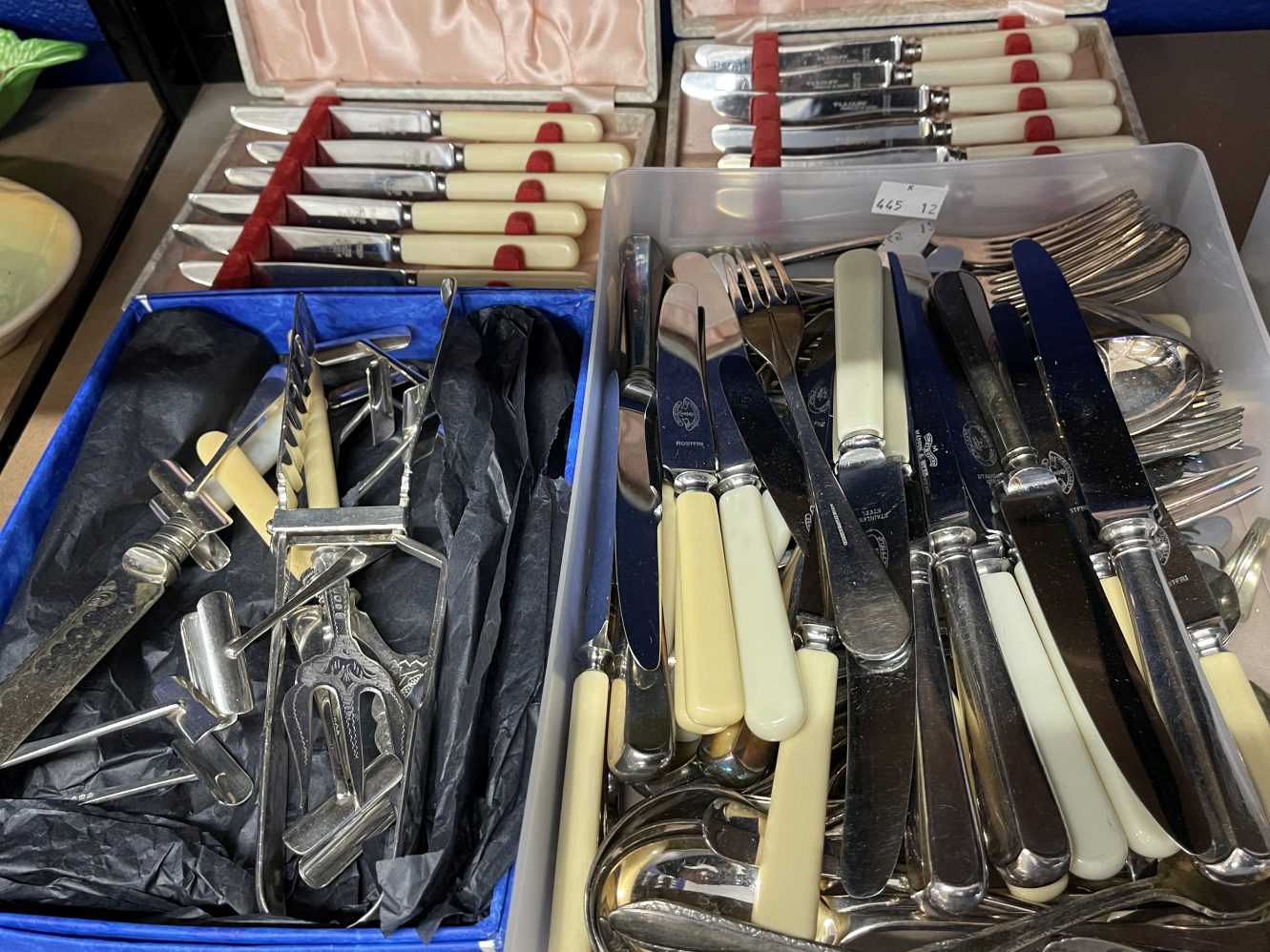 19th/20th cent. Plated flatware table knives, forks, spoons, Mappin and Webb, etc.