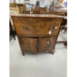 19th cent. Mahogany bow fronted bedside commode, single drawer over two doors. 25ins. x 16ins. x