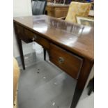 Early 19th cent. Mahogany small desk with three drawers, acanthus decoration on tapered supports.