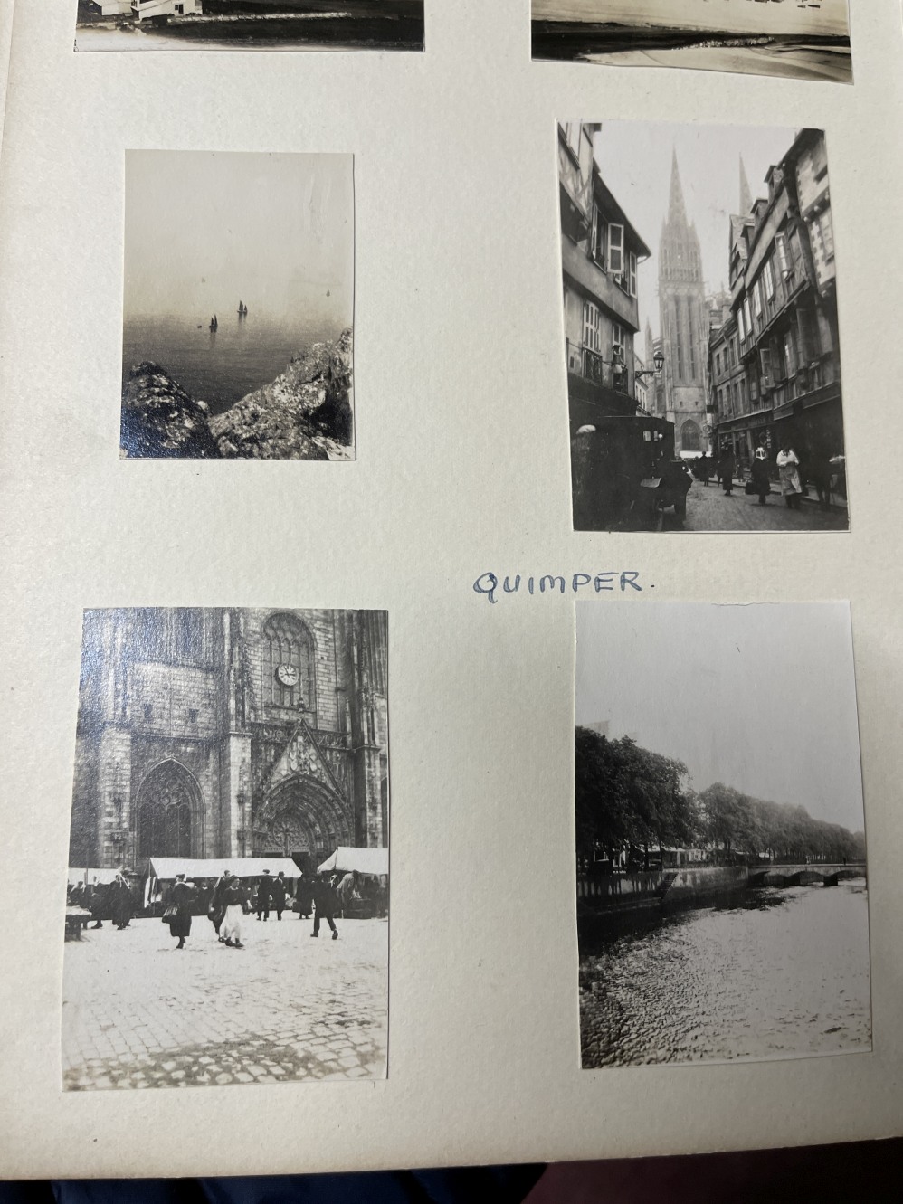 Photographs: Fifteen albums containing photographs from early 1910s through to 1950s, mainly - Image 3 of 4