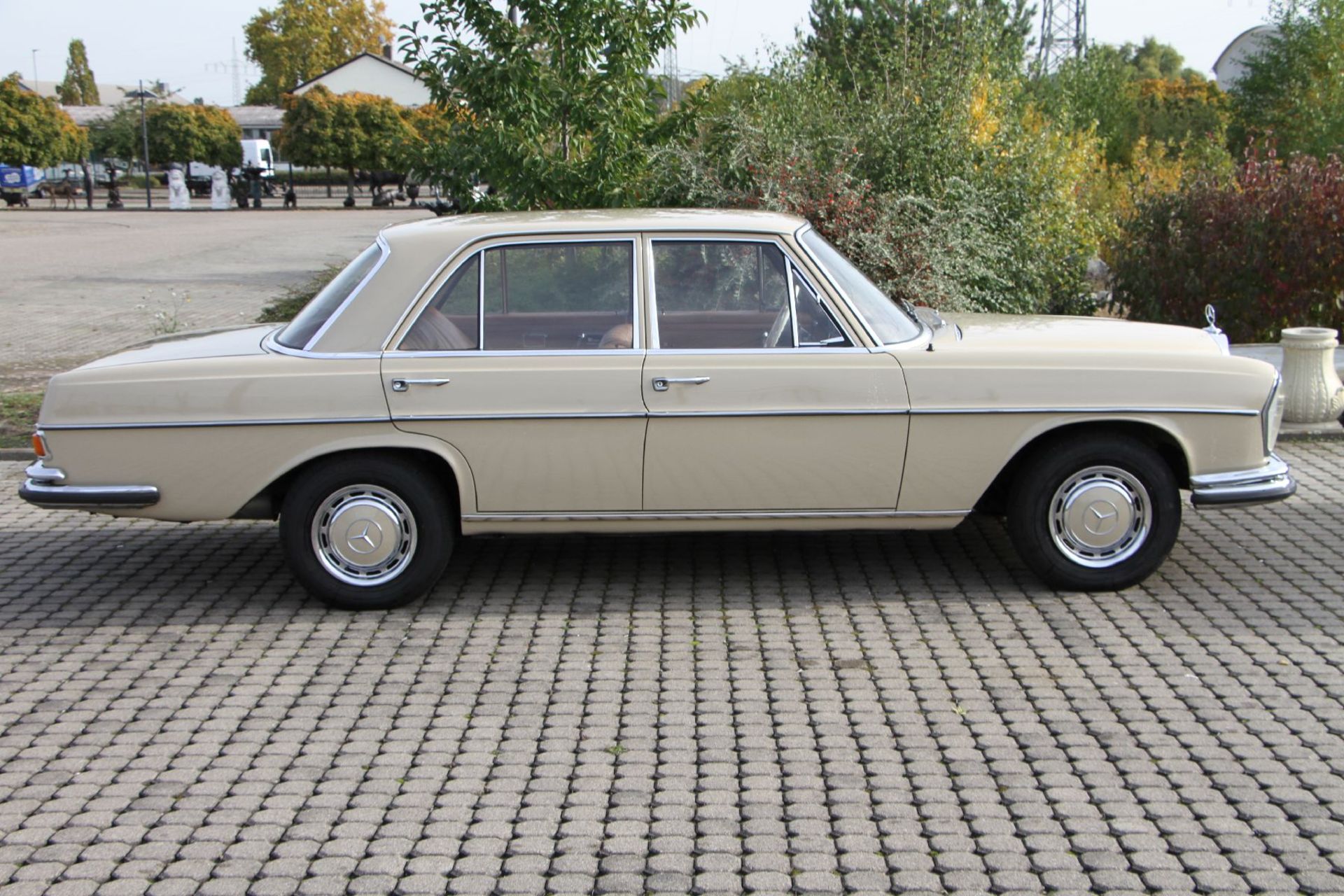 Mercedes Benz, 280 SE W108, - Image 2 of 10