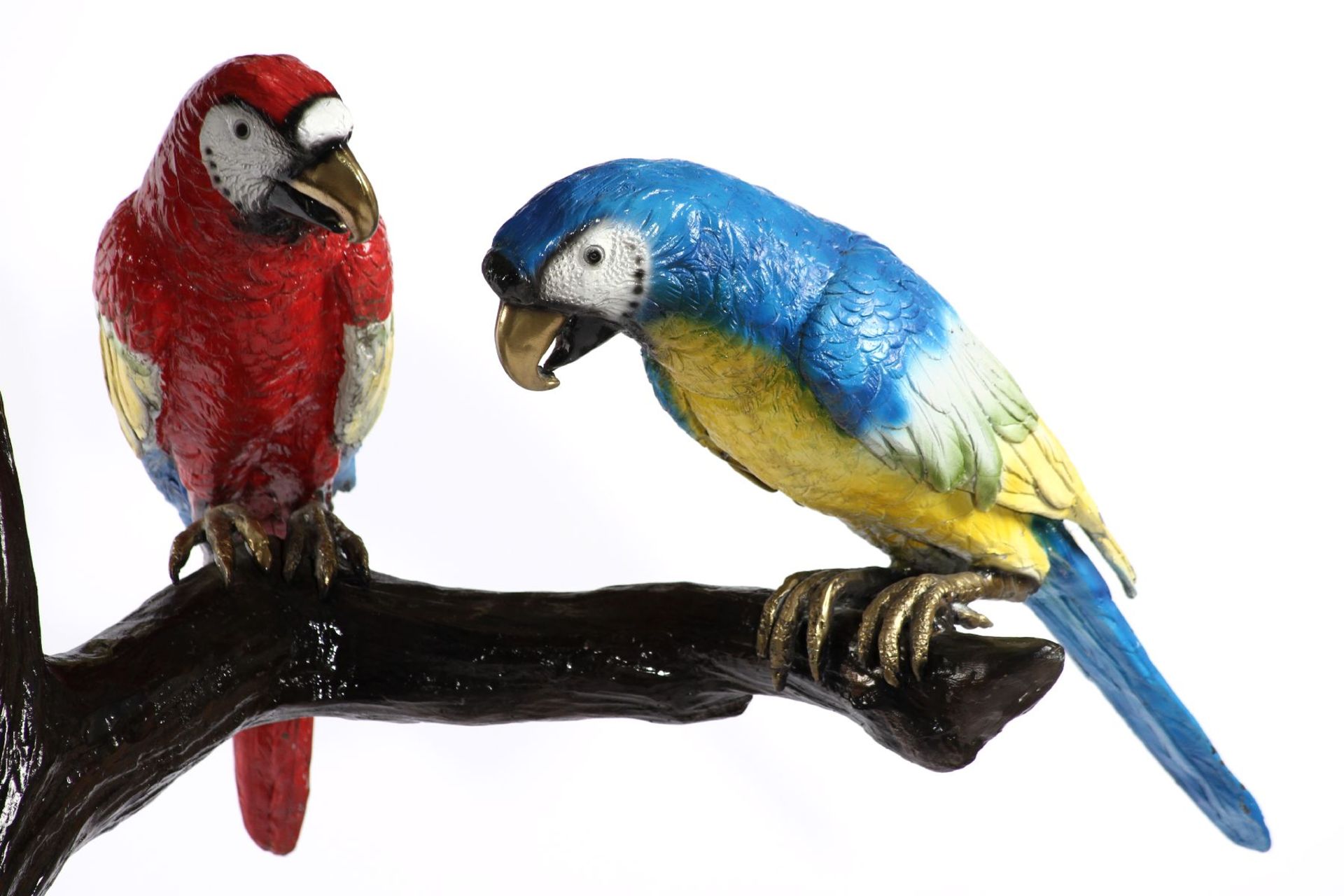 Papageien auf Ast, Bronze, braun u. kräftig bunt - Image 2 of 5