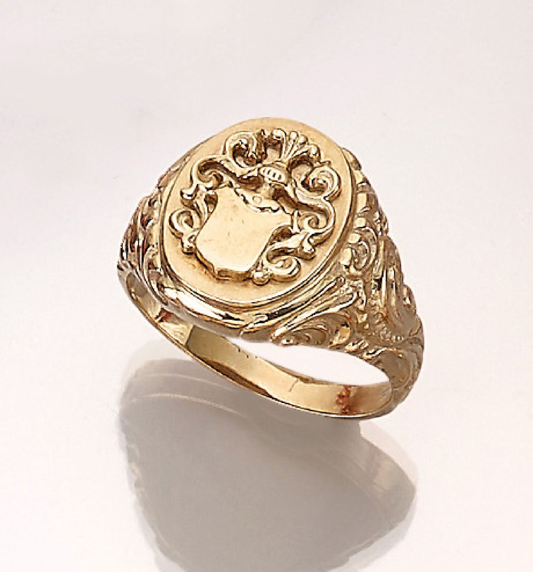 14 kt Gold Herrenwappenring, GG 585/000, Ringschultern