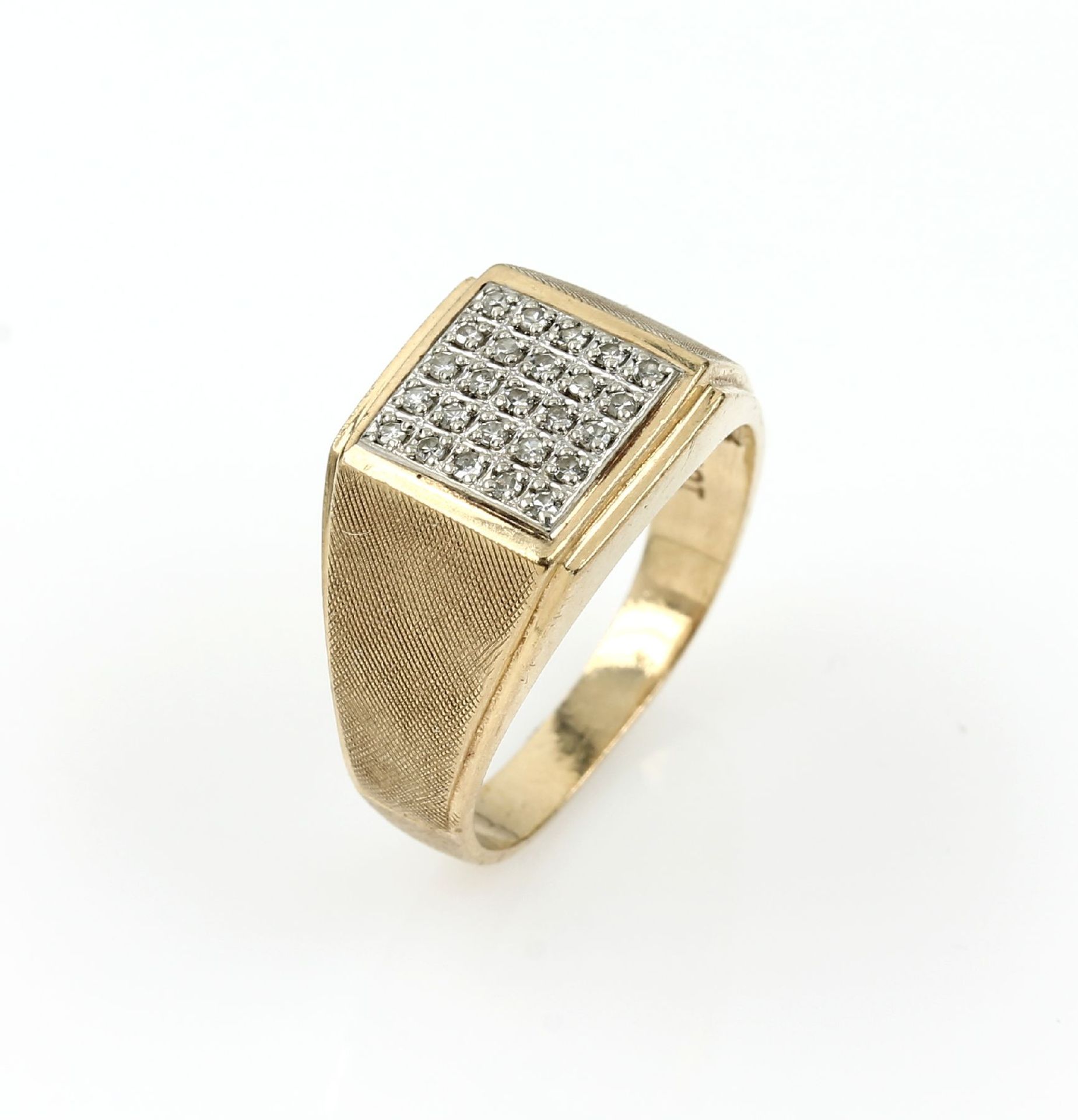 10 kt Gold Ring mit Diamanten, GG 417/000, mittig 25