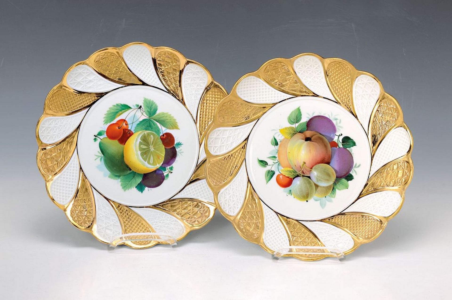 Zwei Obstteller, Meissen, um 1860/80, polychrom bemalter