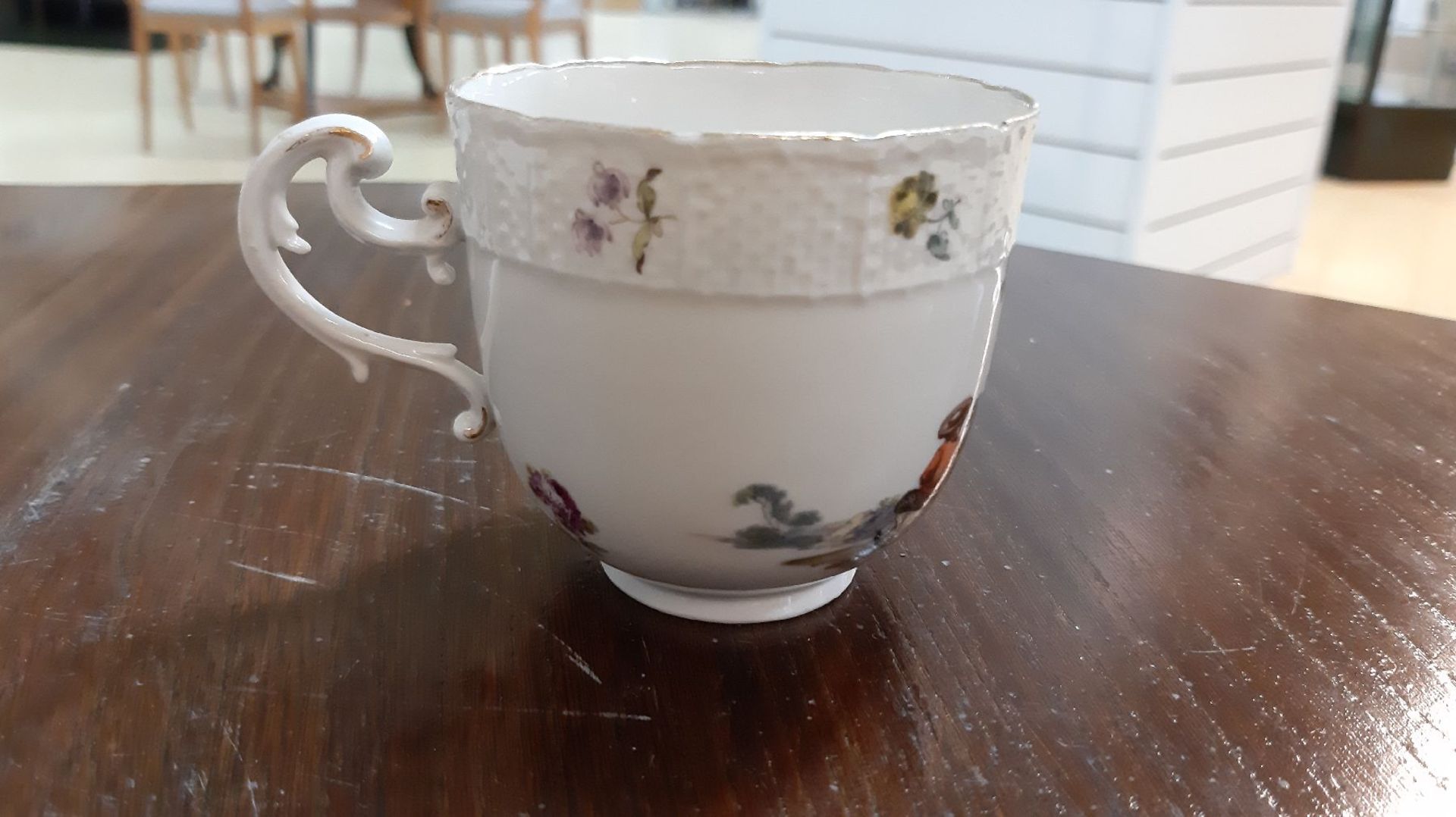 Tasse mit Untertasse, Meissen, um 1750, Relief Alt Ozier, - Bild 6 aus 7