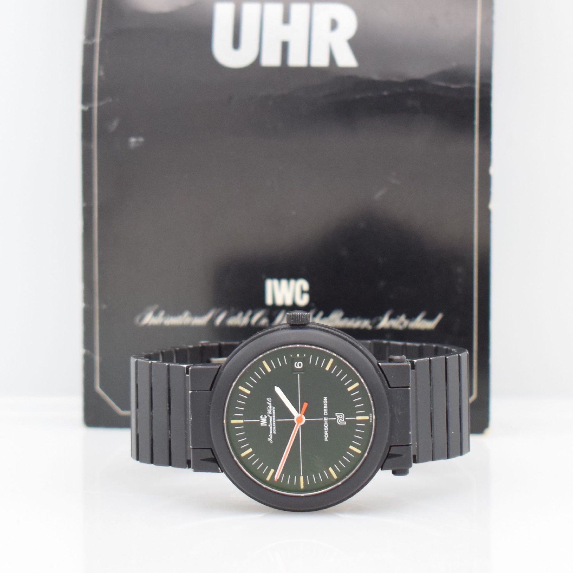 IWC Porsche Design Herrenarmbanduhr mit Kompass, Schweiz