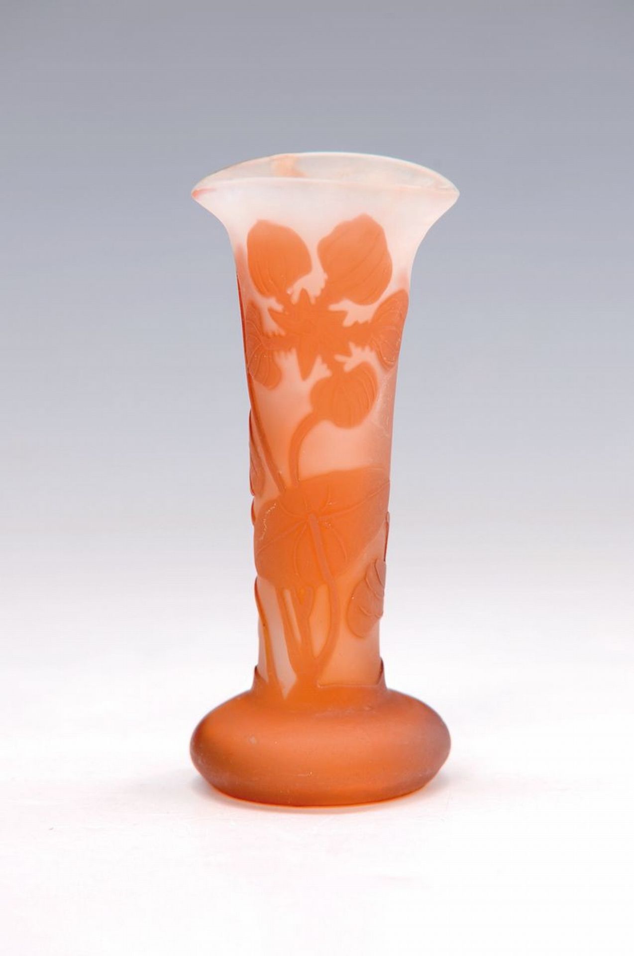 Miniaturvase, Gallé, um 1910, farbloses Schichtglas,