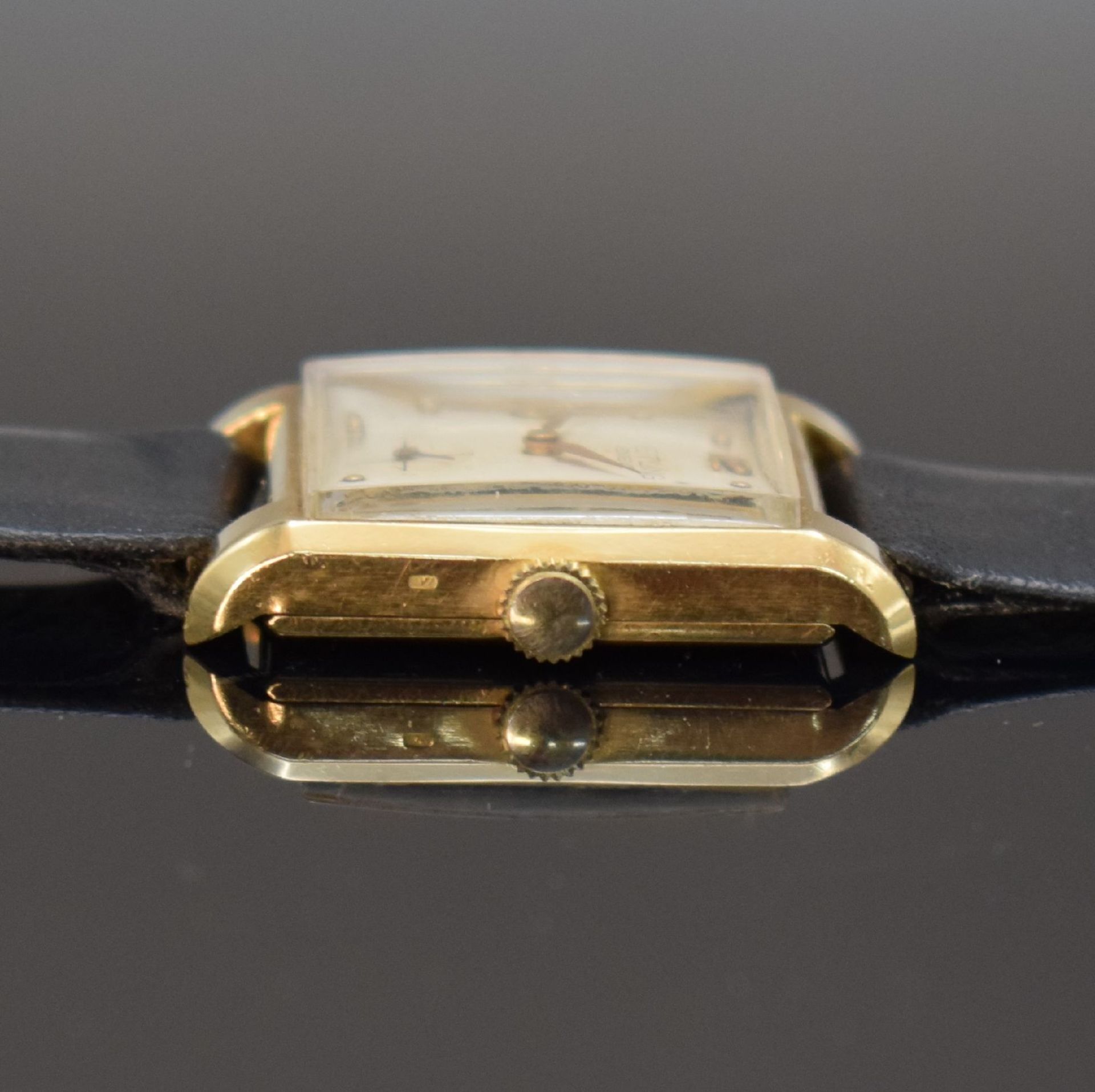 Rechteckige Armbanduhr in GG 750/000, Schweiz um 1940, - Image 4 of 6