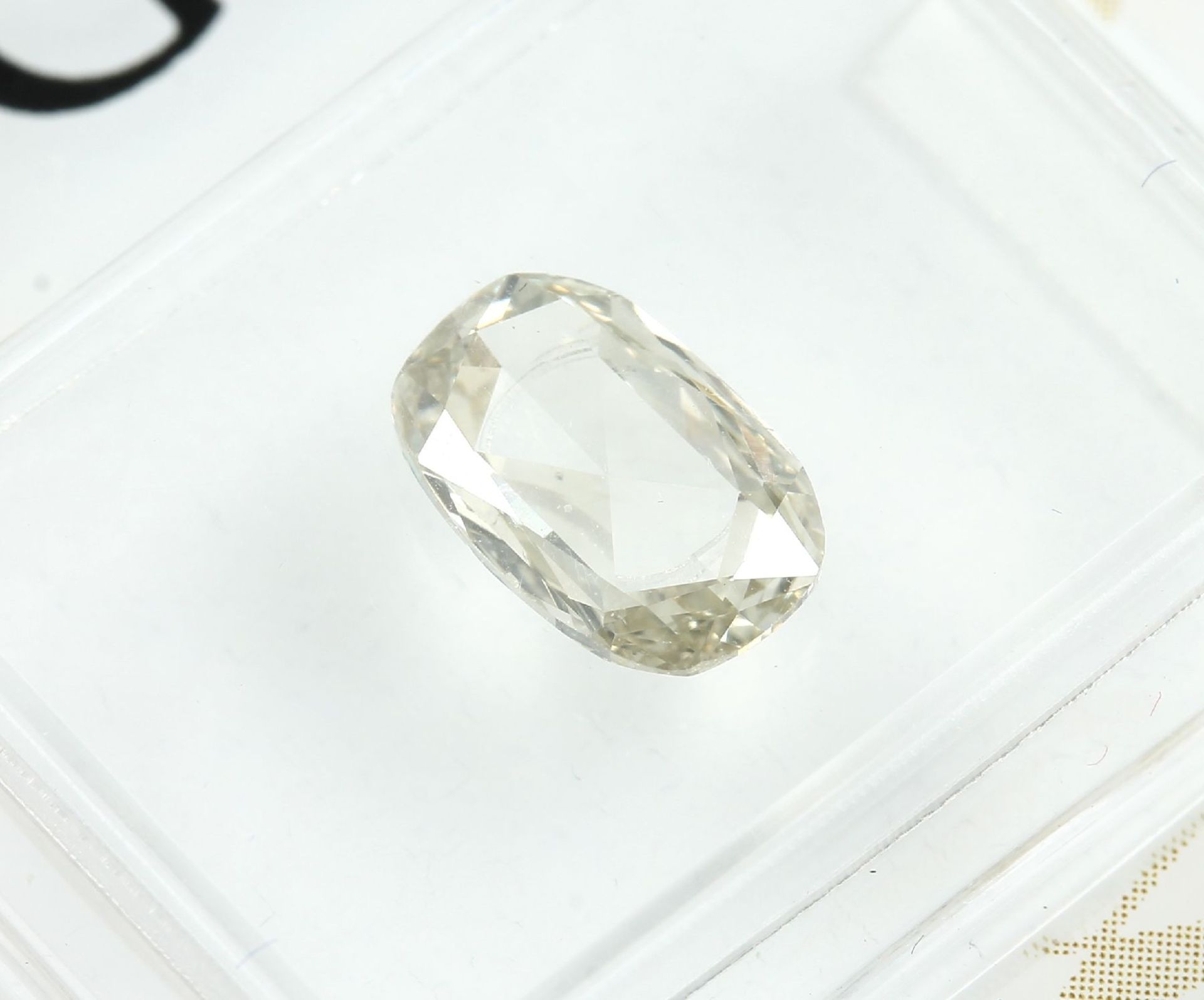 Loser Diamant, 1 ct Natural fancy light brownish - Image 2 of 3