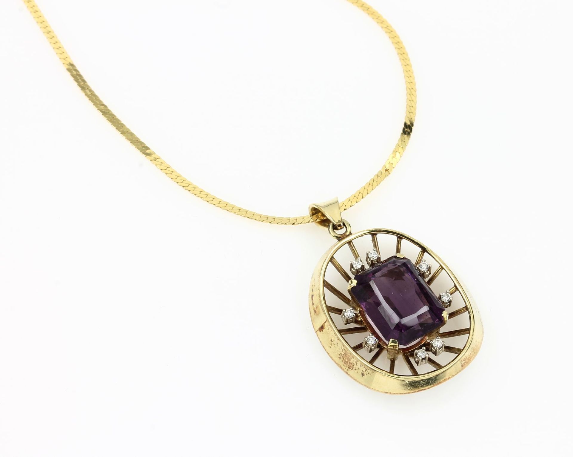 14 kt Gold Anhänger mit Amethyst und Diamanten, GG