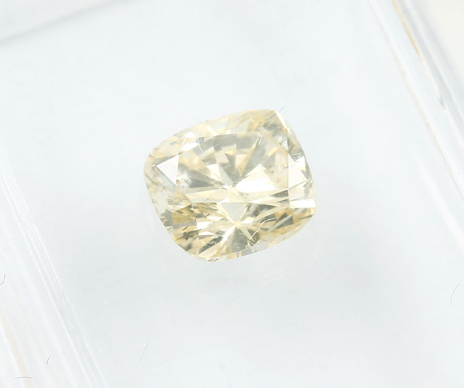 Loser Diamant, 0.91 ct natural Fancy Brownish Yellow/p1, - Image 3 of 3