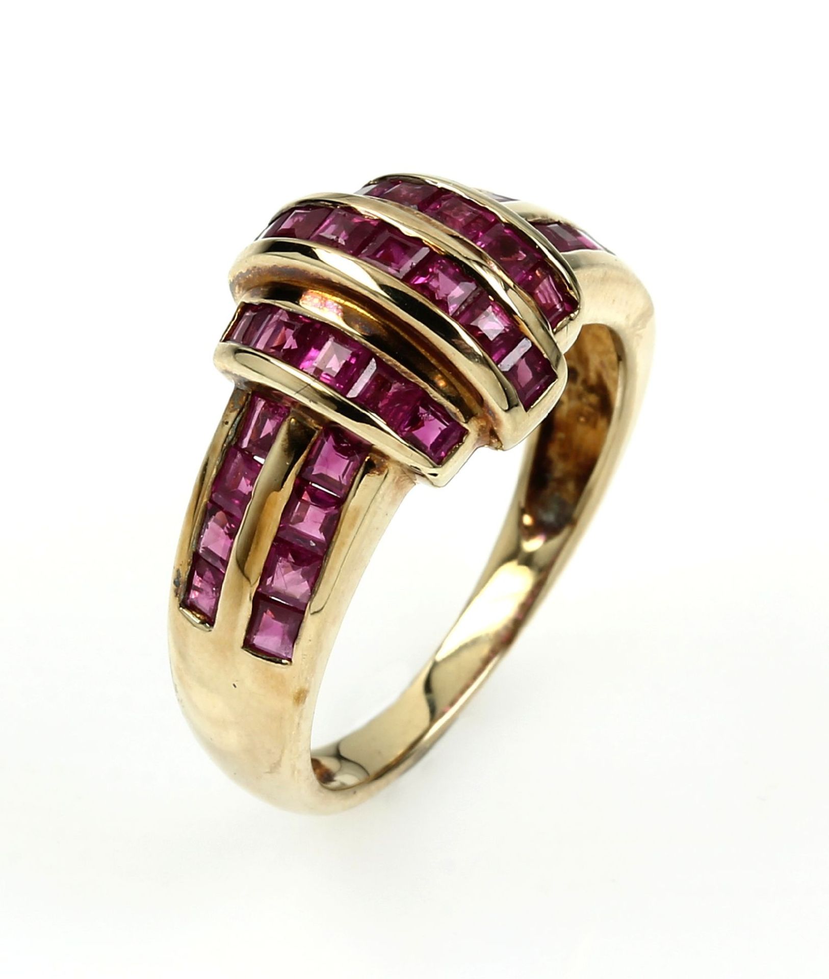 9 kt Gold Ring mit Rubinen, GG 375/000, Rubincarrees