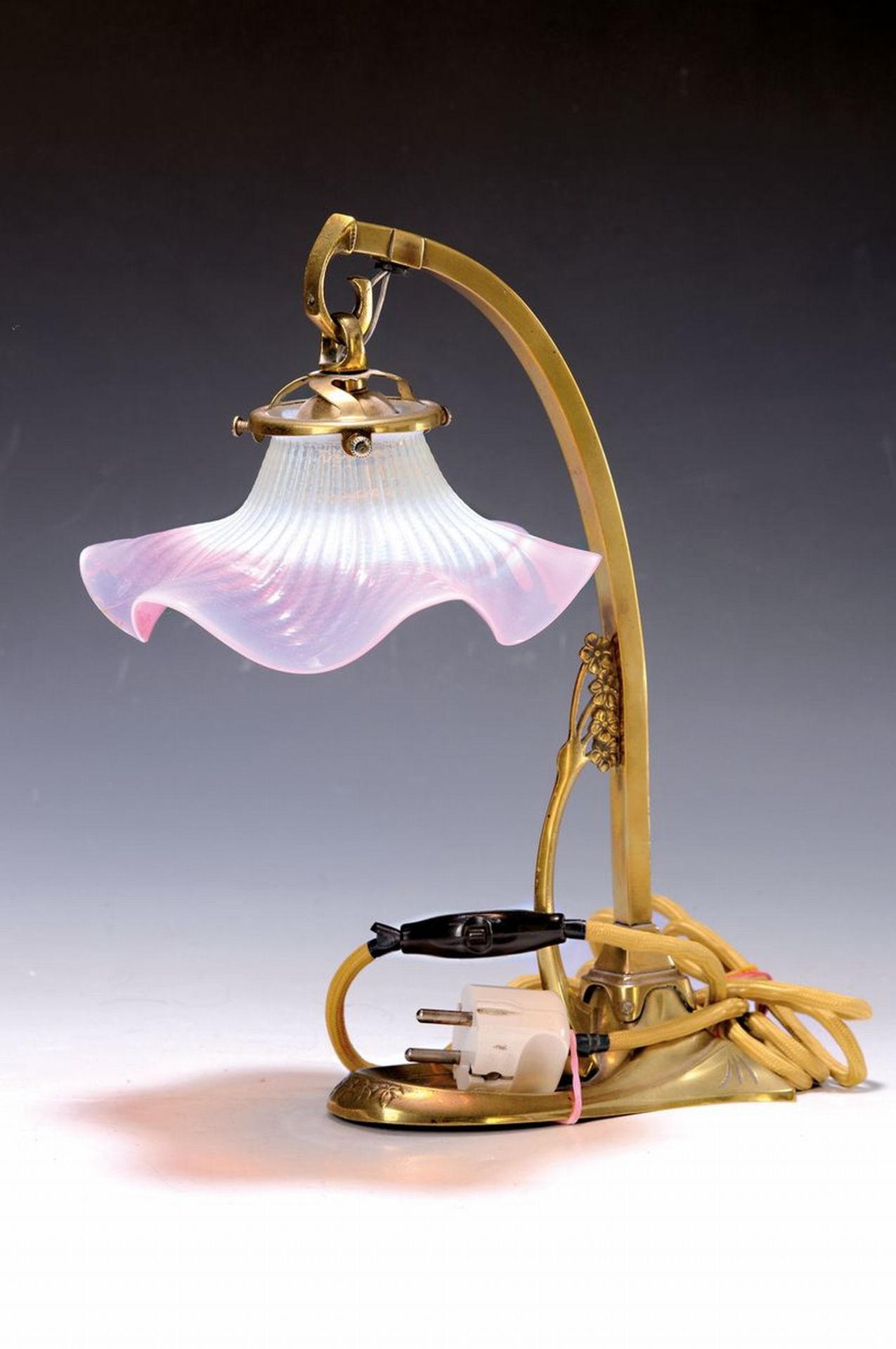 Tischlampe, deutsch, um 1905-10, Jugendstil, Messingfuss
