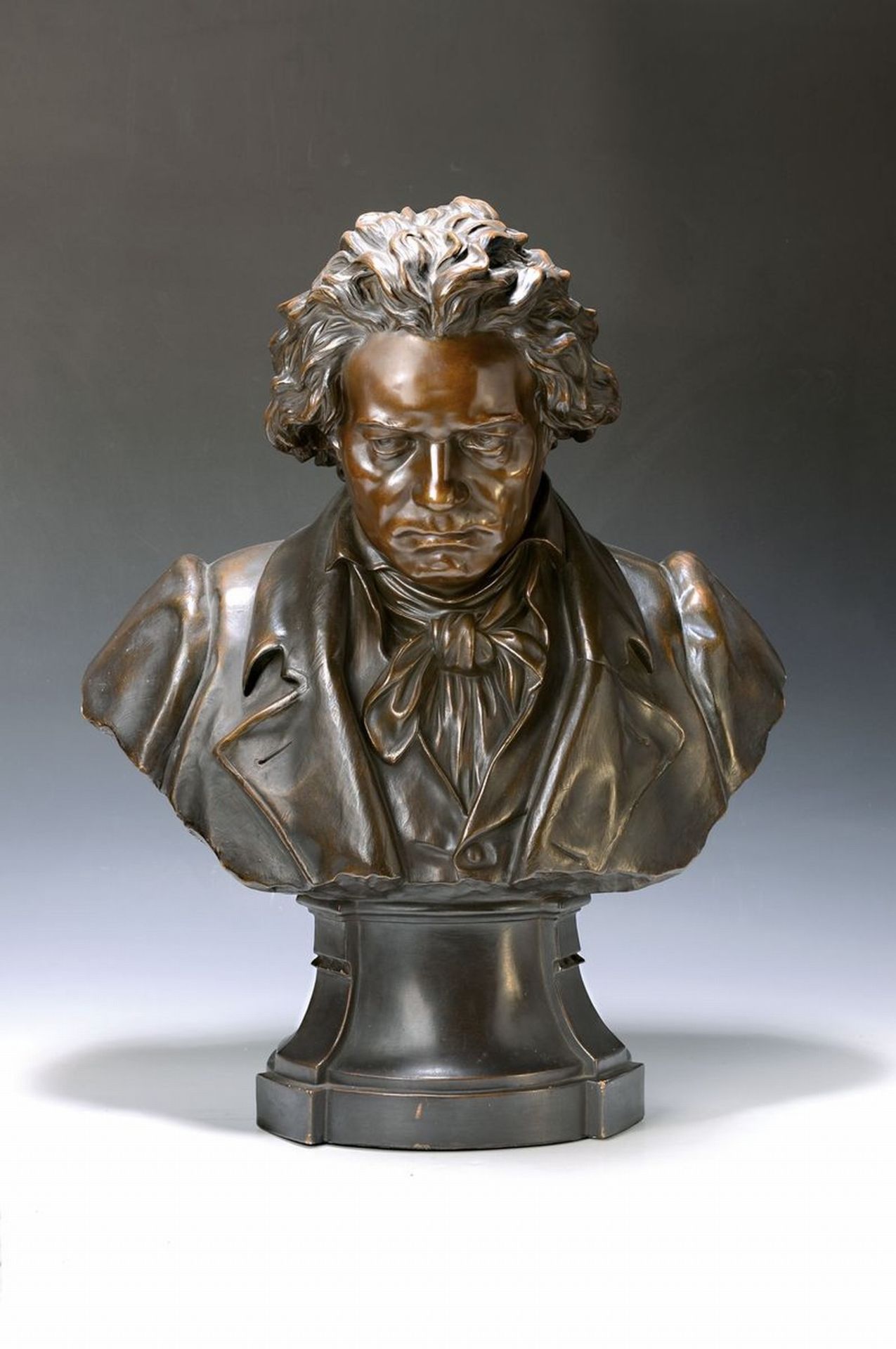 Große Büste von Beethoven, Entwurf Hugo von Hagen, um